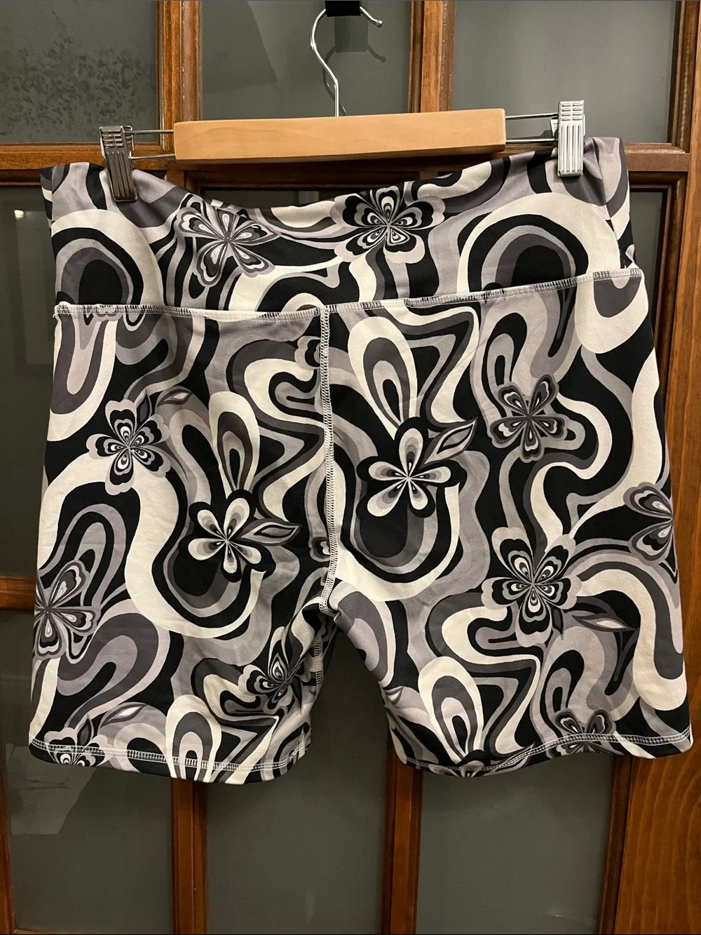 SO Black and White Floral-Print Bike Shorts